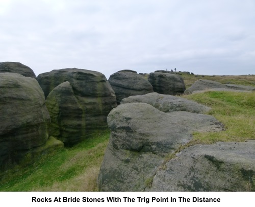 Rocks at Bride Stones and trig point
