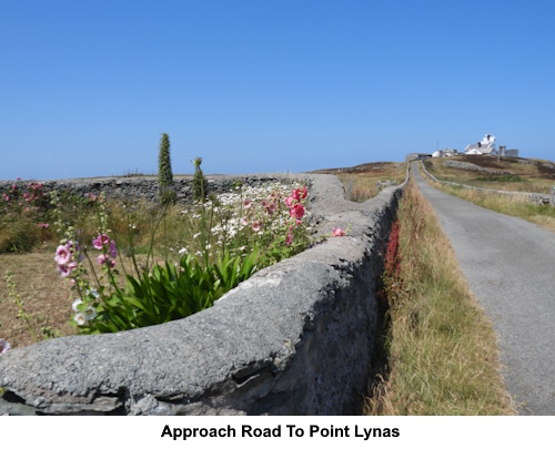 The approach road to Point Lynas.