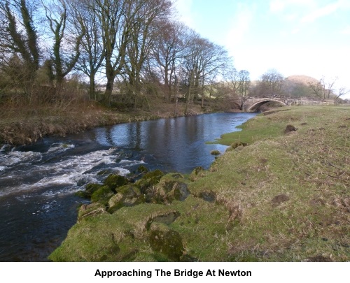 Approaching the bridge at Newton