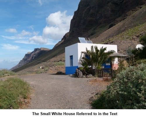 Small white house at Famara