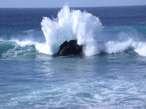 Spectacular wave at El Golfo