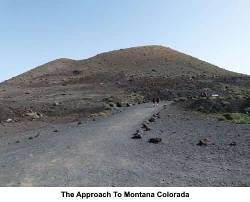 The approach to Montana Colorada.