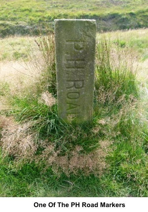 PH Road marker post