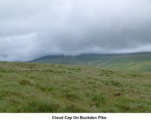 Cloud cap on Buckden Pike