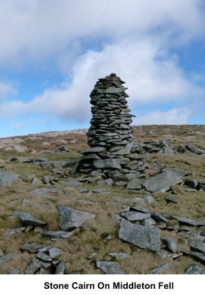 Stone cairn