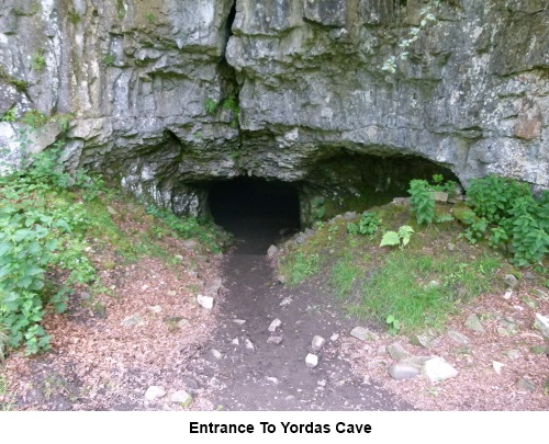 The entrance to Yordas Cave