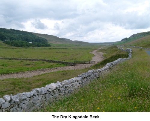 A dry Kingsdale Beck